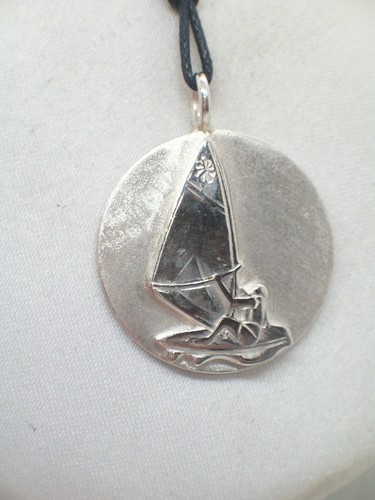 Windsurf ciondolo in argento - :,